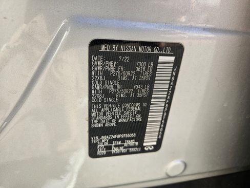 Used 2023 INFINITI QX80 Premium Select w/ All-Season Package image 19