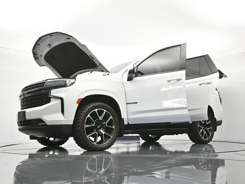 Used 2022 Chevrolet Tahoe RST w/ Luxury Package AWD/4WD image 51