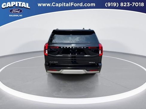 Certified 2025 Ford Expedition Platinum w/ Driver's Package AWD/4WD image 7