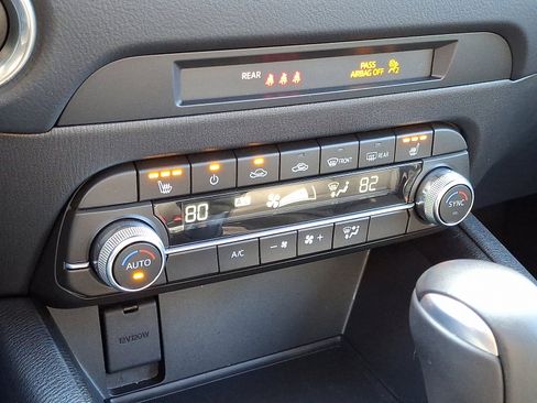 Used 2025 MAZDA CX-5 AWD 2.5 S w/ Preferred Package image 18