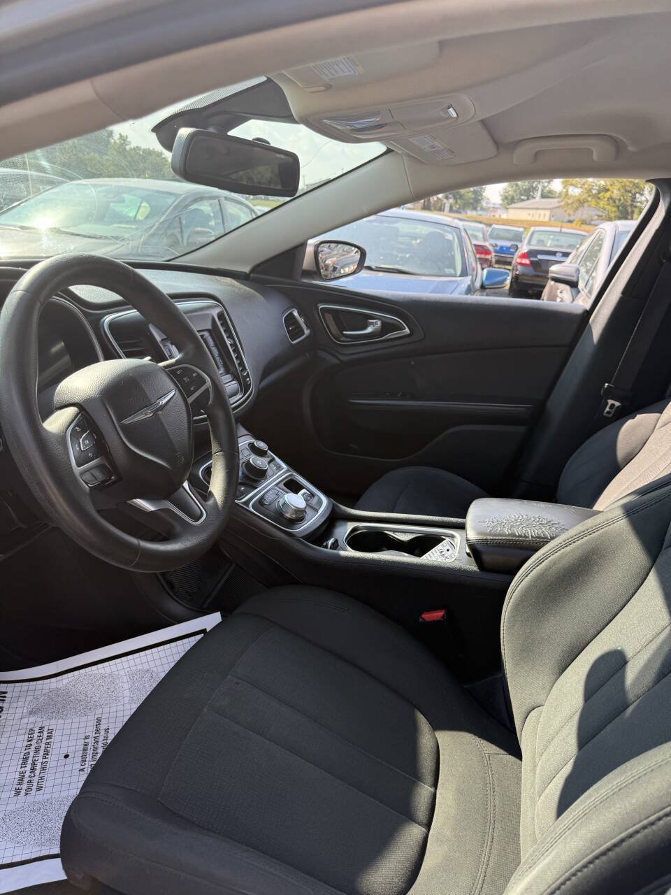 Used 2016 Chrysler 200 Limited FWD image 9