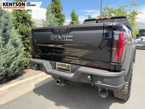 Used 2025 GMC Sierra 2500 AT4X w/ AT4X AEV Edition AWD/4WD image 42