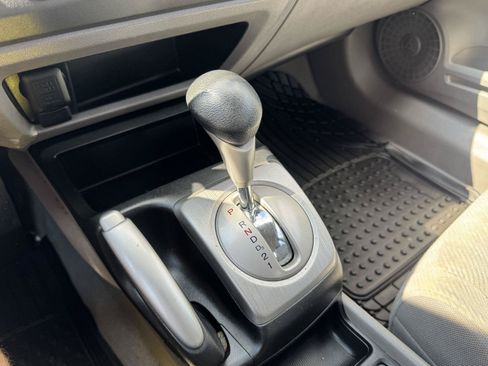 Used 2011 Honda Civic LX image 18