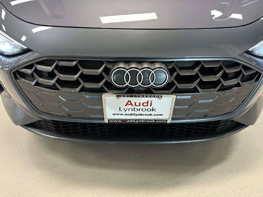 Used 2025 Audi A5 2.0T Premium w/ Convenience Package AWD/4WD image 12