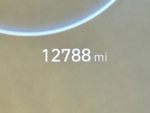 Used 2024 Hyundai Elantra SEL image 31