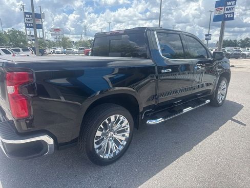 Used 2024 Chevrolet Silverado 1500 LTZ w/ Technology Package AWD/4WD image 5