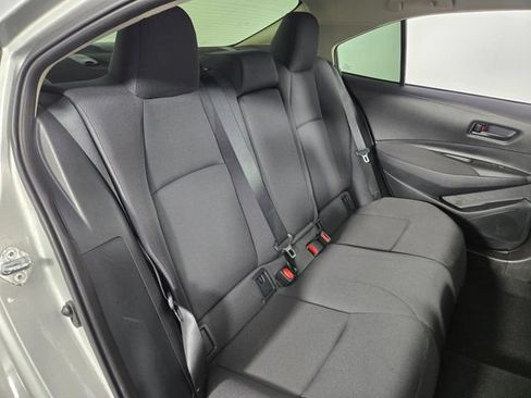 Used 2025 Toyota Corolla LE FWD image 15