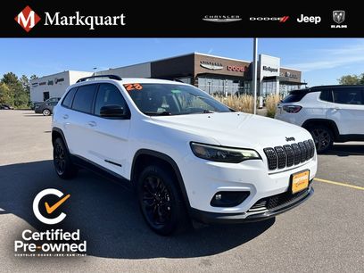 Certified 2023 Jeep Cherokee Altitude Lux