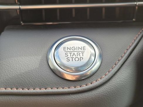 New 2026 Lincoln Nautilus Reserve AWD/4WD image 22