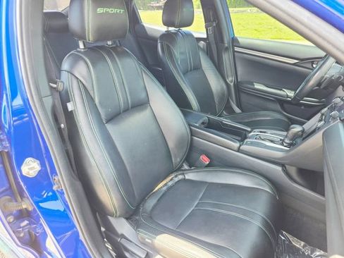 Used 2017 Honda Civic Sport image 17