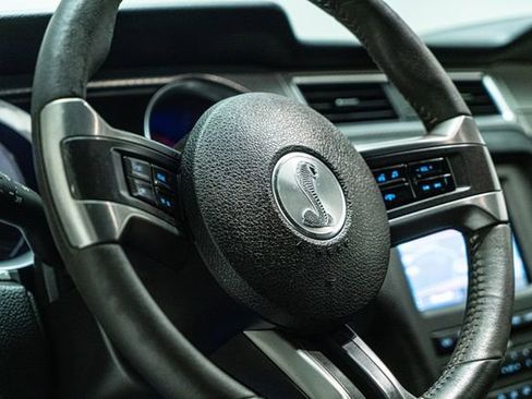 Used 2012 Ford Mustang Shelby GT500 w/ SVT Performance Pkg image 23