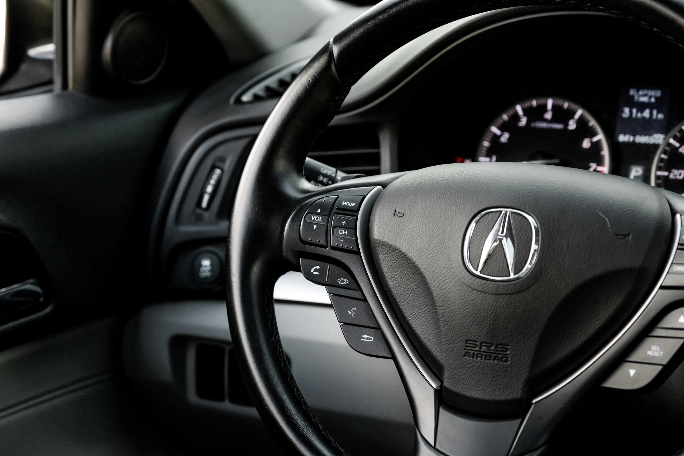 Used 2018 Acura ILX w/ Special Edition Package FWD image 17