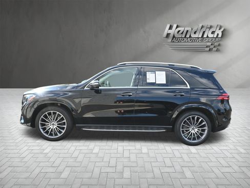 Used 2024 Mercedes-Benz GLE 350 4MATIC w/ AMG Line Exterior image 6