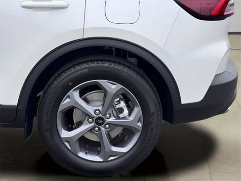 New 2026 Ford Escape ST-Line w/ Tech Pack #1 image 38
