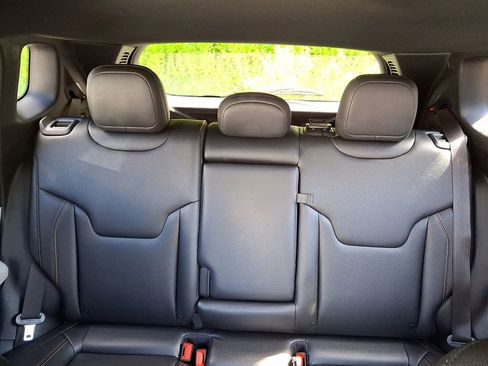 Used 2024 Jeep Compass Limited AWD/4WD image 13