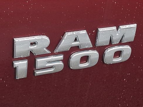 Used 2016 RAM 1500 Laramie w/ Convenience Group image 32