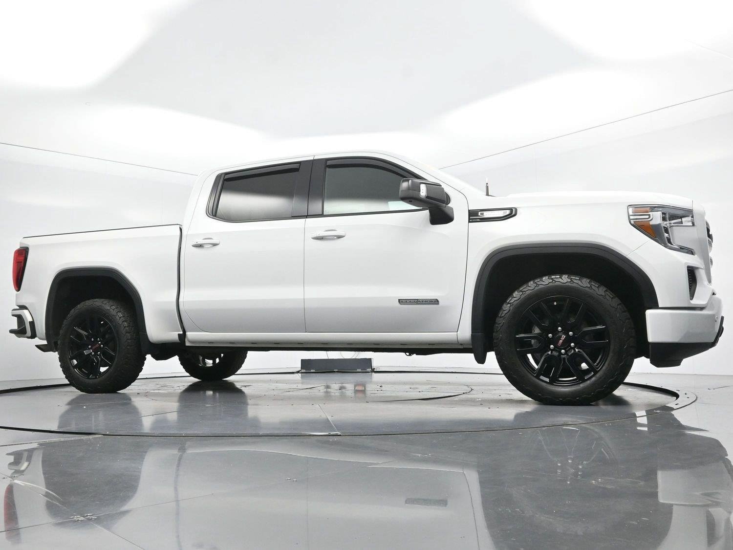 Used 2020 GMC Sierra 1500 Elevation w/ Elevation Value Package RWD image 43