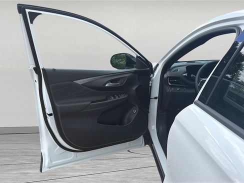 New 2026 Buick Envista Sport Touring w/ Convenience I Package FWD image 16