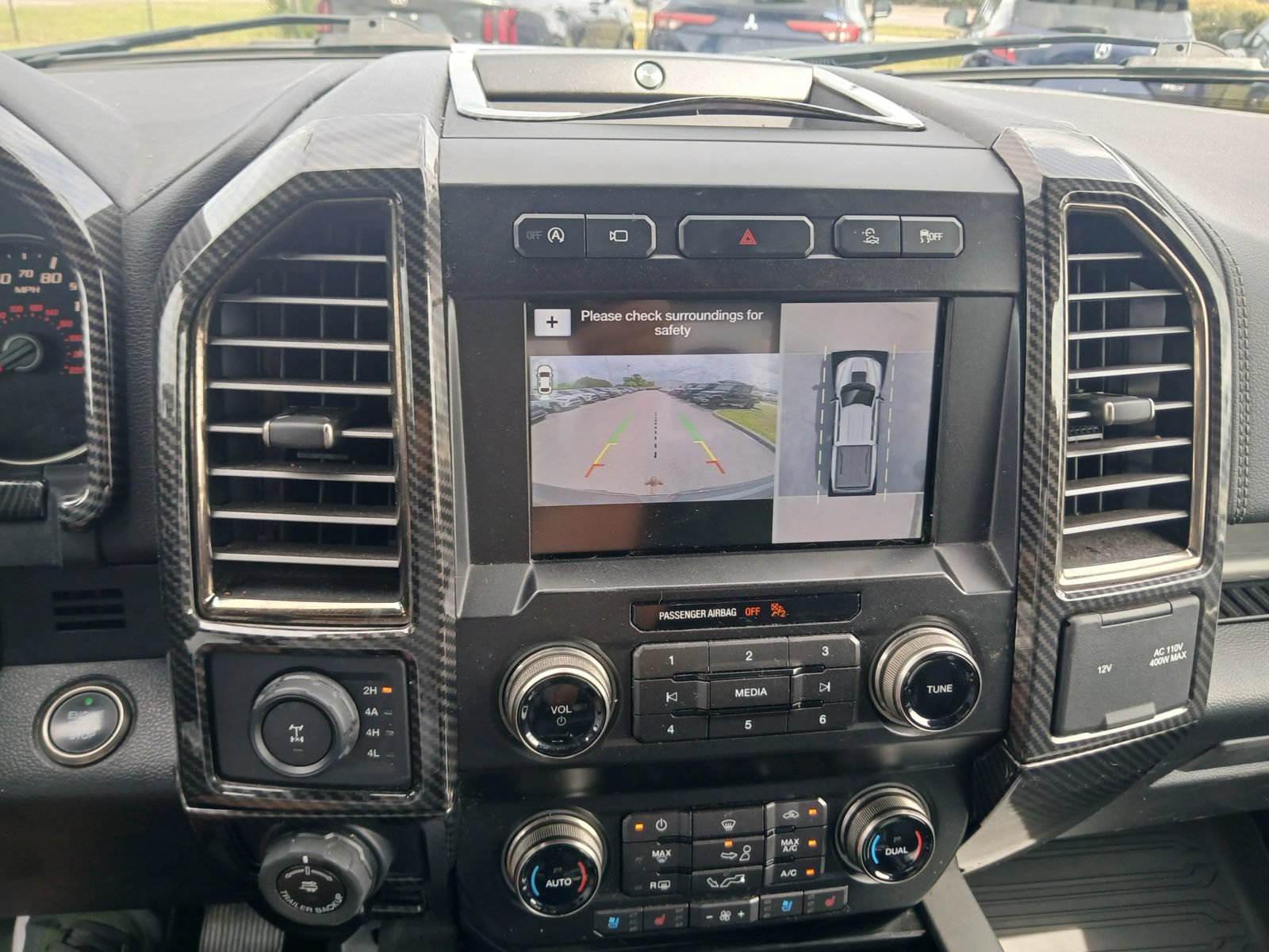 Used 2019 Ford F150 Raptor w/ Equipment Group 802A Luxury AWD/4WD image 29