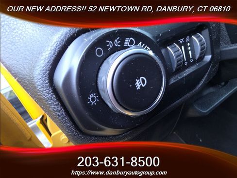 Used 2019 Jeep Wrangler Unlimited Sport S AWD/4WD image 13