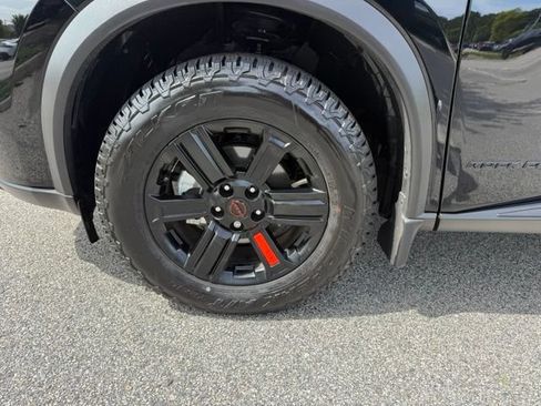 Certified 2026 Nissan Rogue SV AWD/4WD image 25