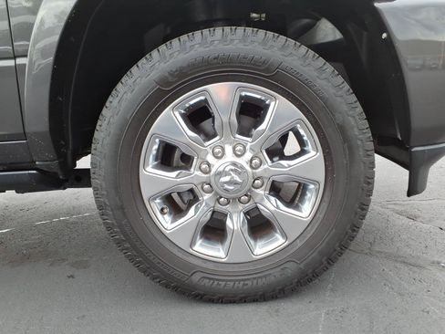 Used 2022 RAM 2500 Limited AWD/4WD image 9