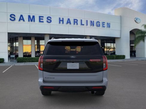 New 2026 Ford Expedition Platinum w/ Stealth Appearance Package AWD/4WD image 5
