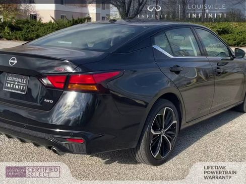 Used 2025 Nissan Altima 2.5 SR image 8
