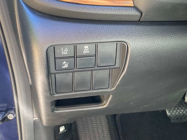 Used 2018 Honda CR-V EX image 16