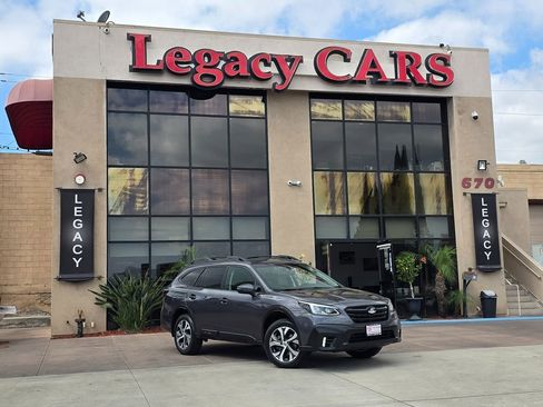 Used 2022 Subaru Outback Limited image 2