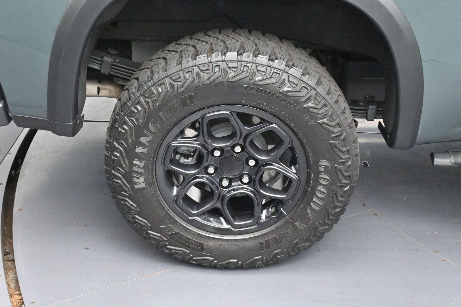 Used 2026 Chevrolet Silverado 1500 ZR2 w/ ZR2 Bison Edition AWD/4WD image 36