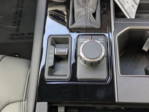 New 2026 Toyota Tundra Limited AWD/4WD image 19
