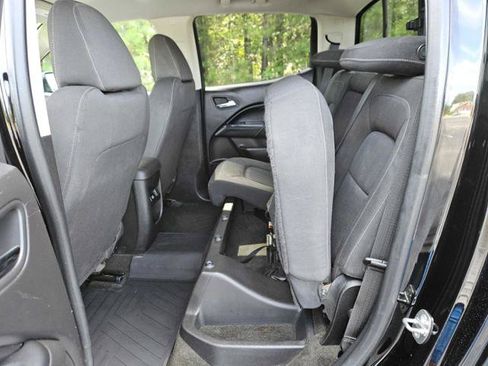 Used 2015 Chevrolet Colorado LT w/ LT Convenience Package RWD image 24
