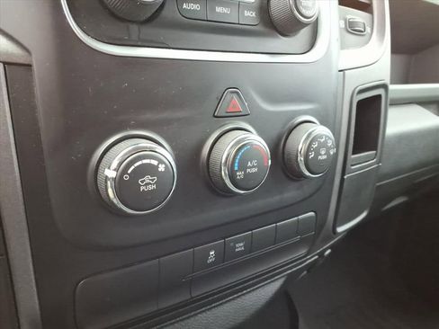 Used 2013 RAM 1500 Express image 17