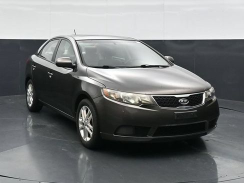 Used 2012 Kia Forte EX w/ Premium Pkg FWD image 4