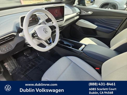 Used 2023 Volkswagen ID.4 Pro S image 9