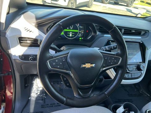 Used 2020 Chevrolet Bolt LT image 11