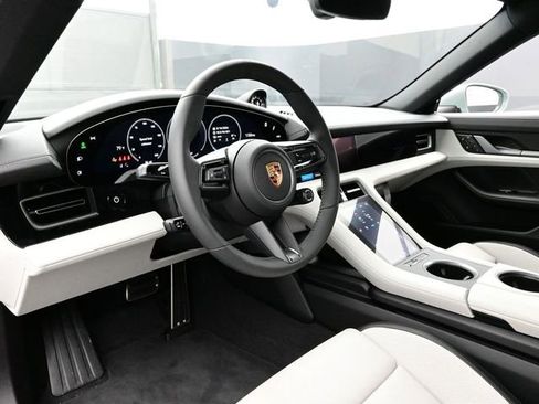 Used 2025 Porsche Taycan 4S AWD/4WD image 4