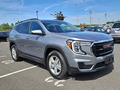 Used 2023 GMC Terrain SLE w/ Driver Convenience Package