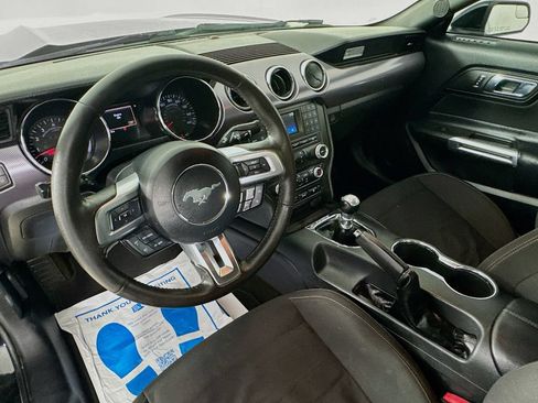 Used 2016 Ford Mustang GT RWD image 25