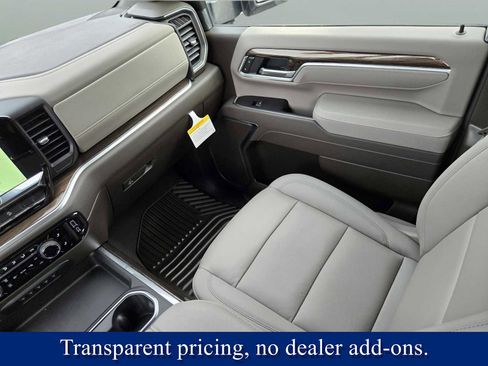 New 2026 Chevrolet Silverado 3500 LT w/ Z71 Chrome Sport Edition image 14