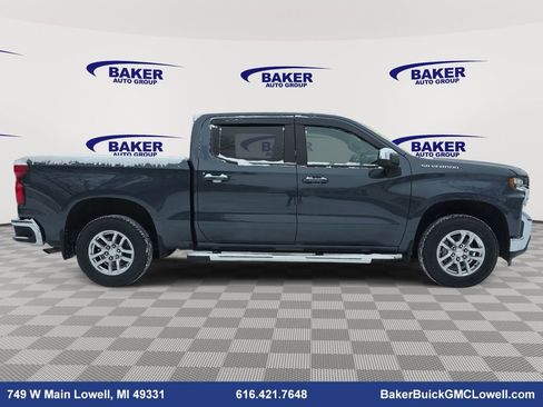 Used 2021 Chevrolet Silverado 1500 LT w/ Bed Protection Package image 4