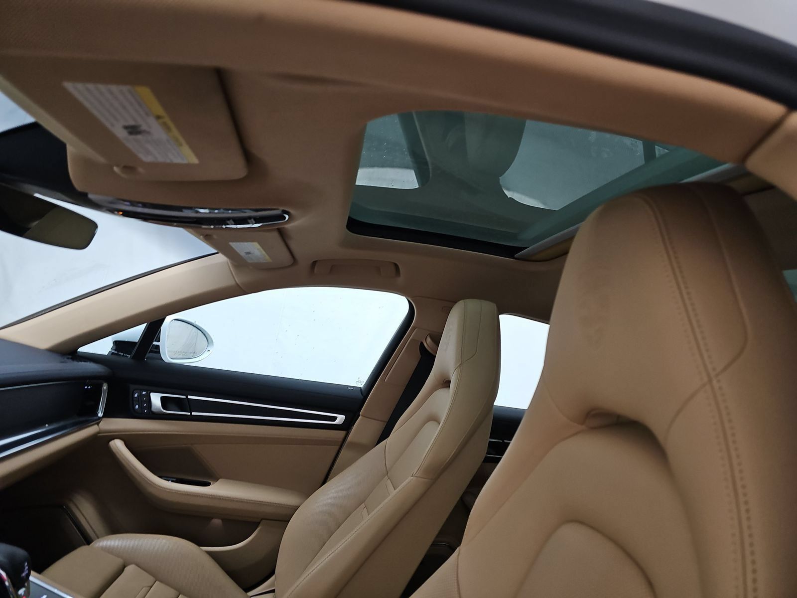 Used 2023 Porsche Panamera Platinum Edition w/ Sportdesign Package RWD image 5