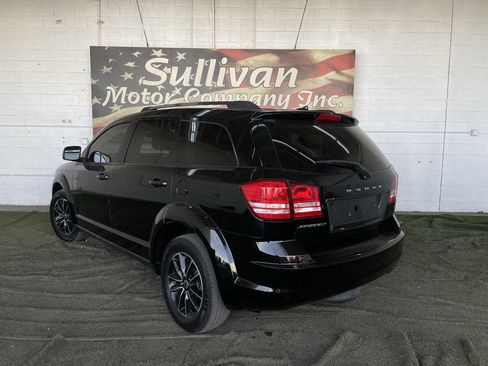 Used 2018 Dodge Journey SE w/ Popular Equipment Group image 3