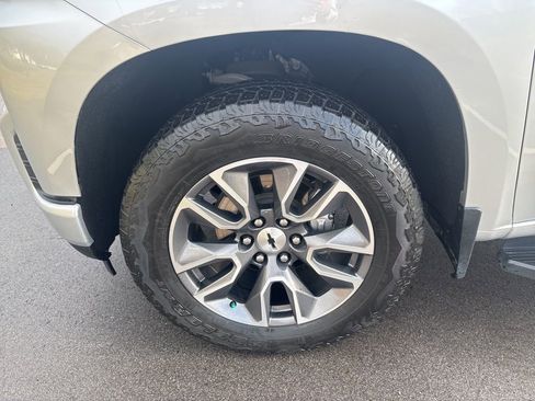 Used 2022 Chevrolet Silverado 1500 RST image 11