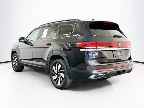 Used 2025 Volkswagen Atlas SE image 5