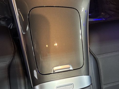 Used 2025 Mercedes-Benz GLC 300 GLC 300 image 27