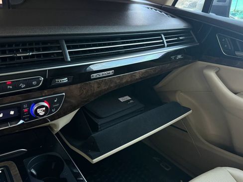 Used 2018 Audi Q7 3.0T Premium Plus AWD/4WD image 59