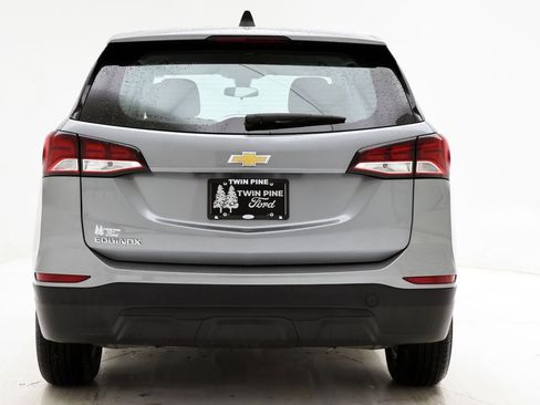 Used 2024 Chevrolet Equinox LS image 7