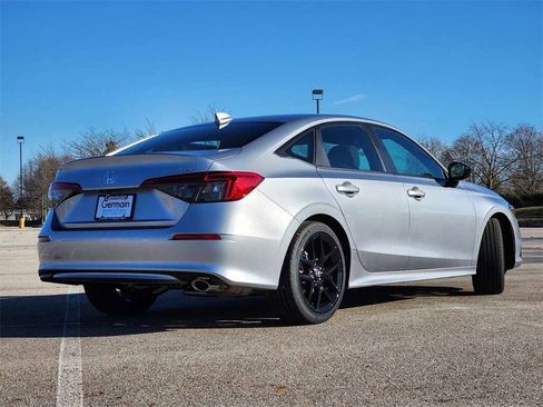 Certified 2024 Honda Civic Sport image 12